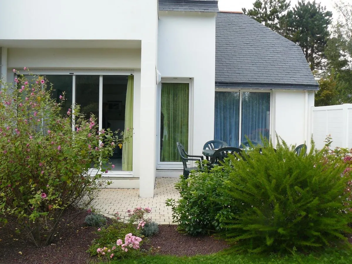 Tadornes, Appartement Familiale Piscine Commune Carnac Apartment